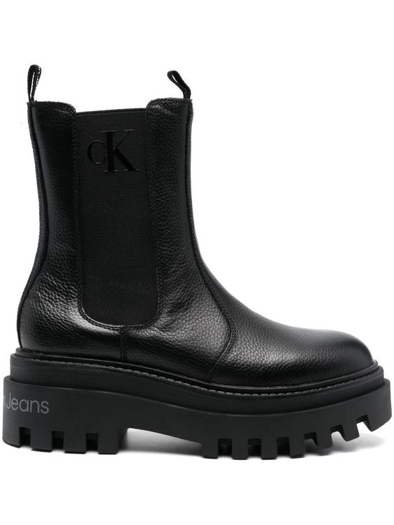 Čierne zimné topánky na platforme značky Calvin Klein